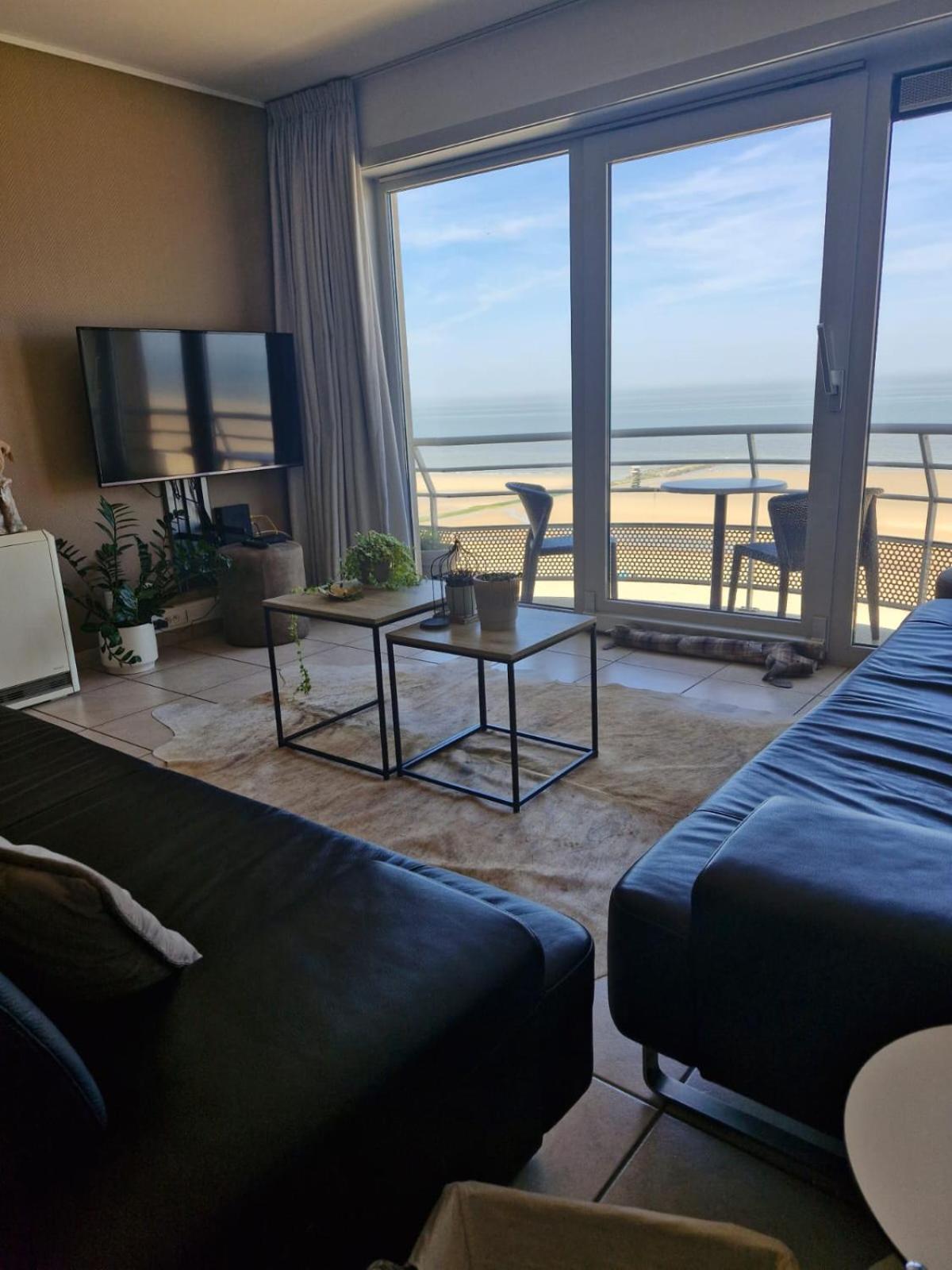 Appartement Met Zeezicht, Zwembad & Garage Oostende Quarto foto